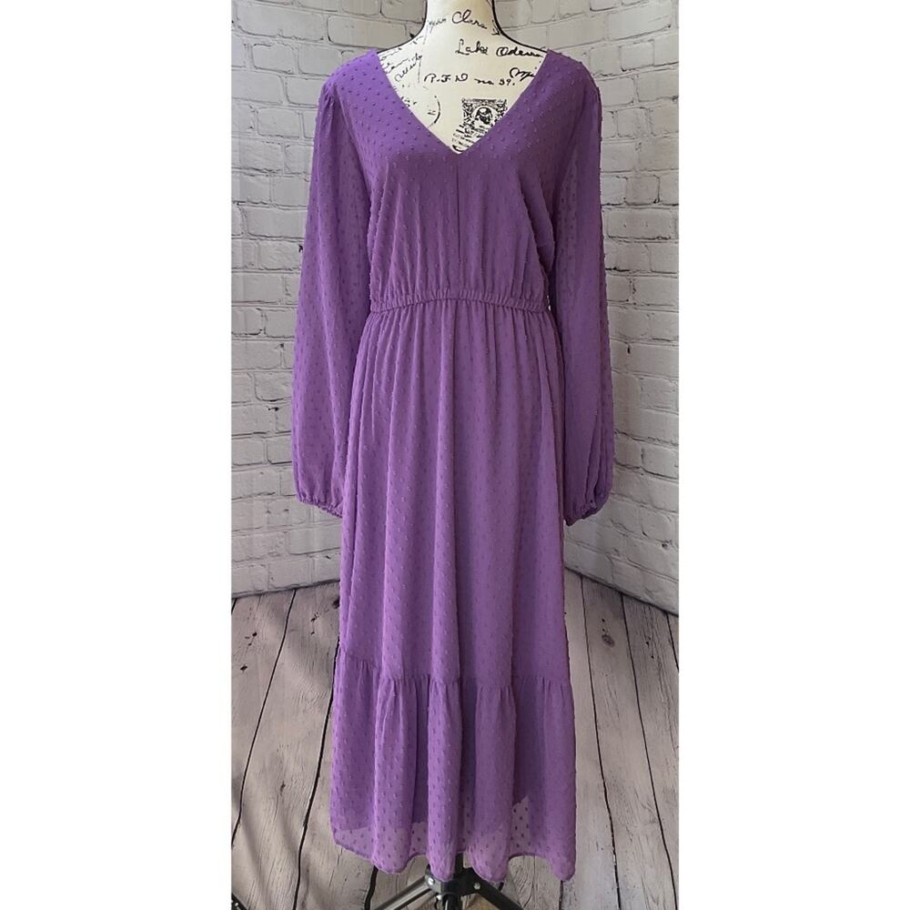 Torrid Women’s Tea Length Clip Dot Open Back Dress (Size 2)